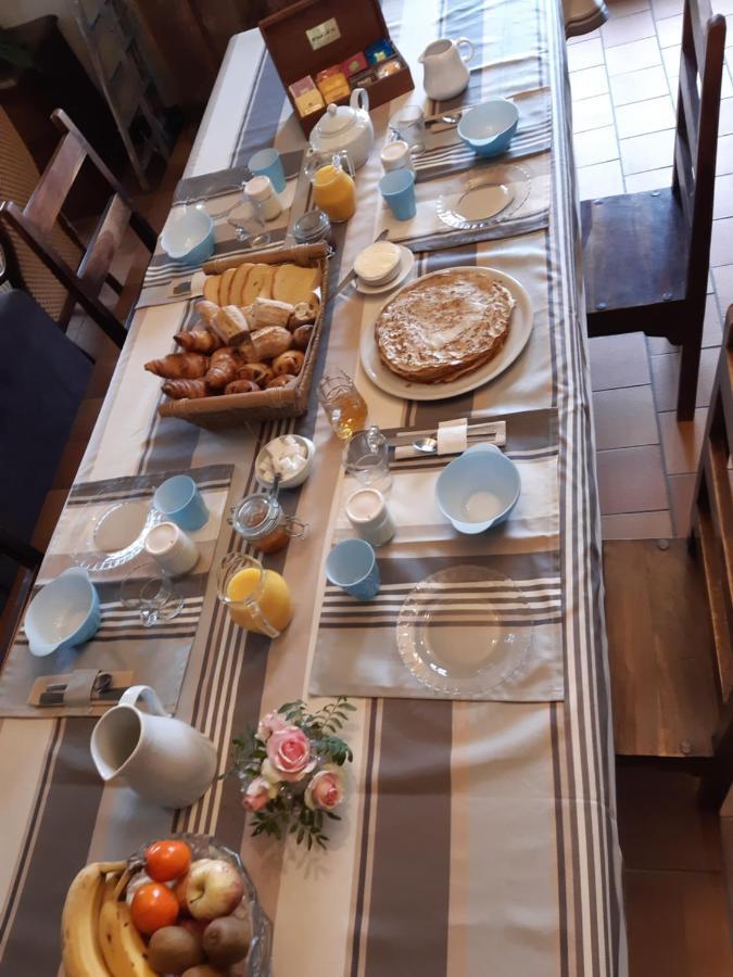 Bed and Breakfast Oh ! Fleurs Des Champs Chaumont-sur-Tharonne Exterior foto